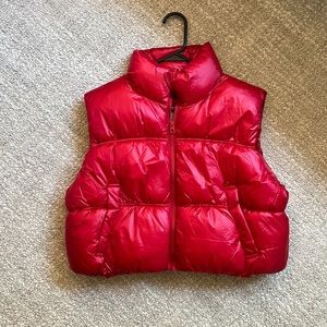 NWT H&M cropped puffer vest